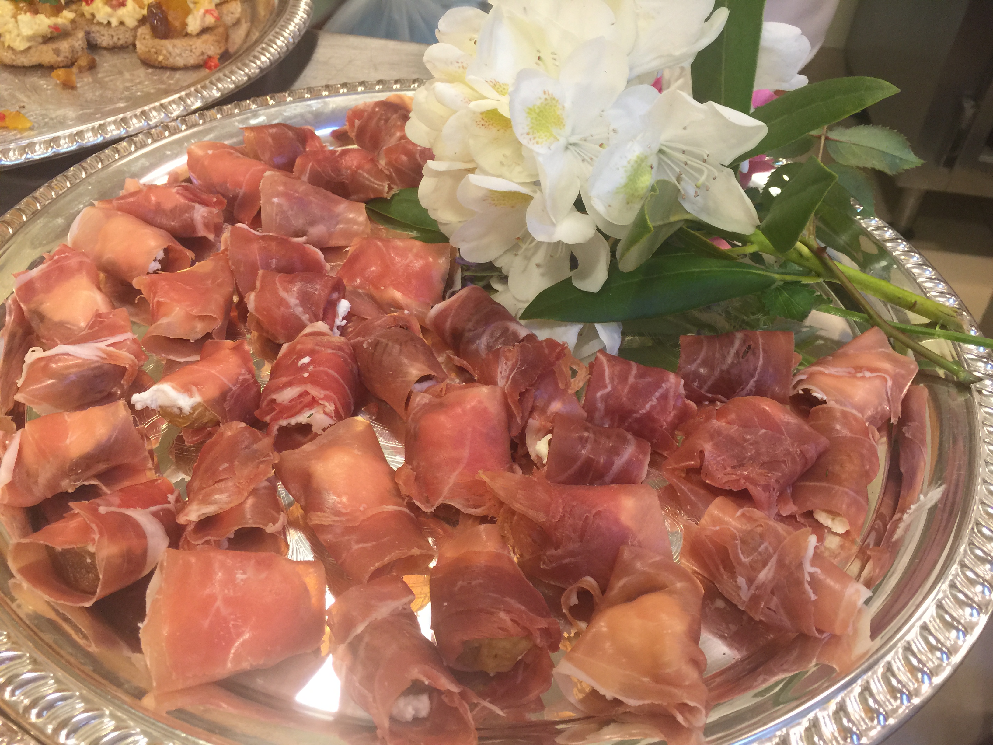 Figs with Goat Cheese and Prosciutto Woman’s Club of Greenwich talk –  Jan 2015