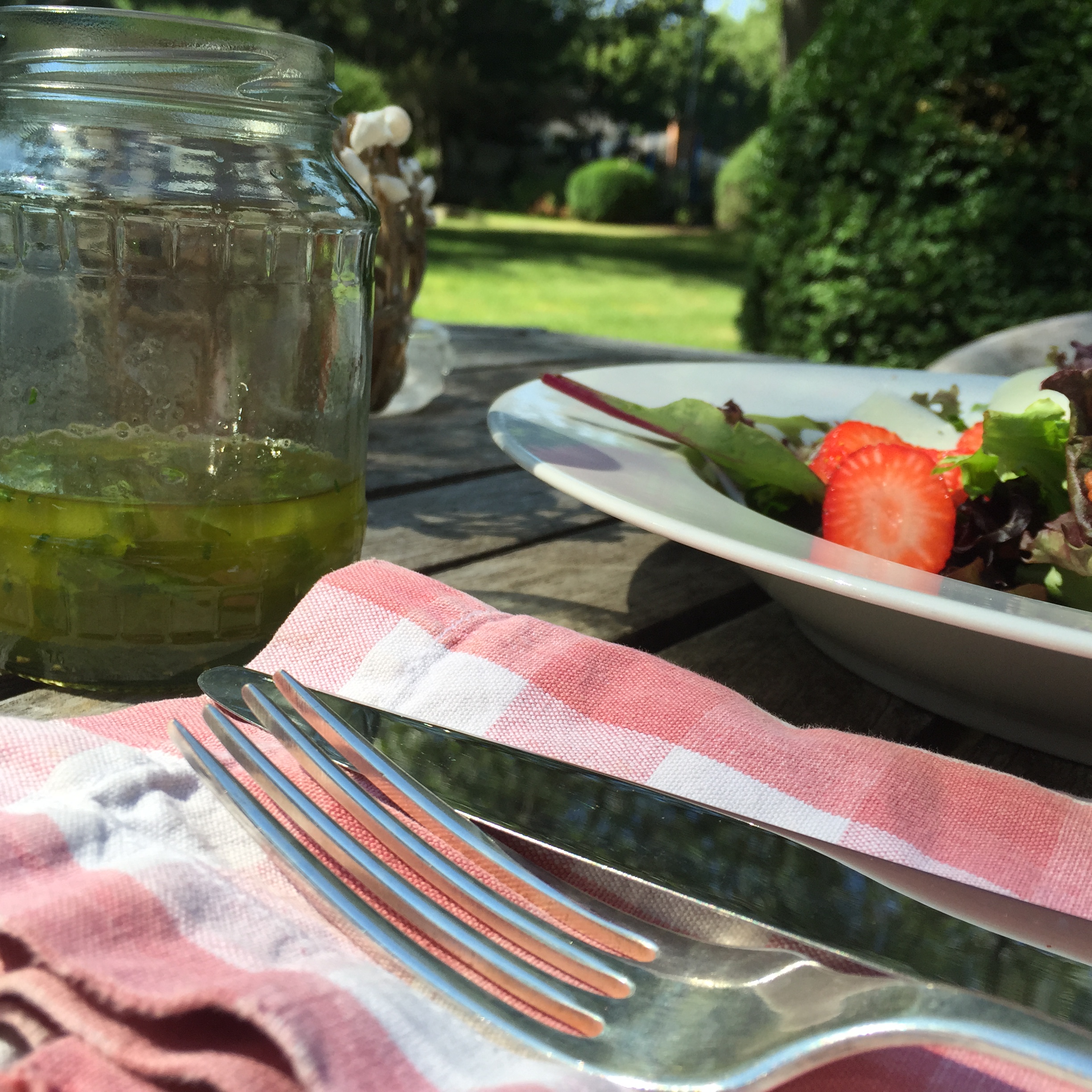 Julie’s Salad Dressing with Herbs