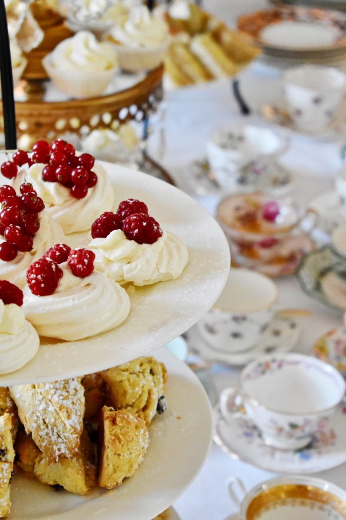 mini pavlovas